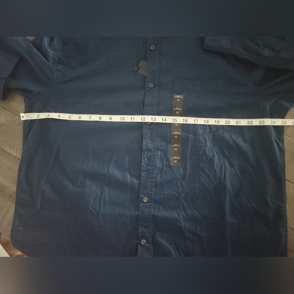 Banana Republic Men’s Long Sleeve Shirt Size XL NWT - Picture 6 of 6